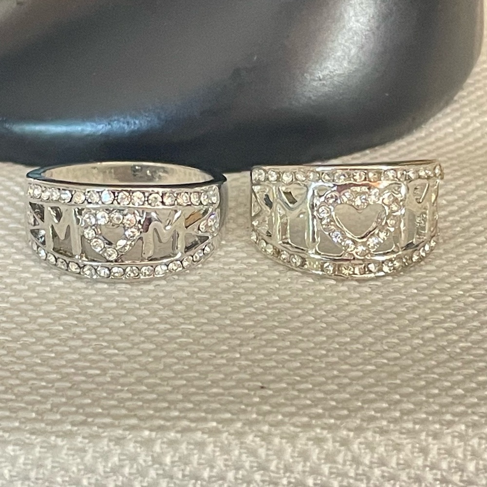 🦋🦋MOM SILVER RINGS - Picture 6 of 6